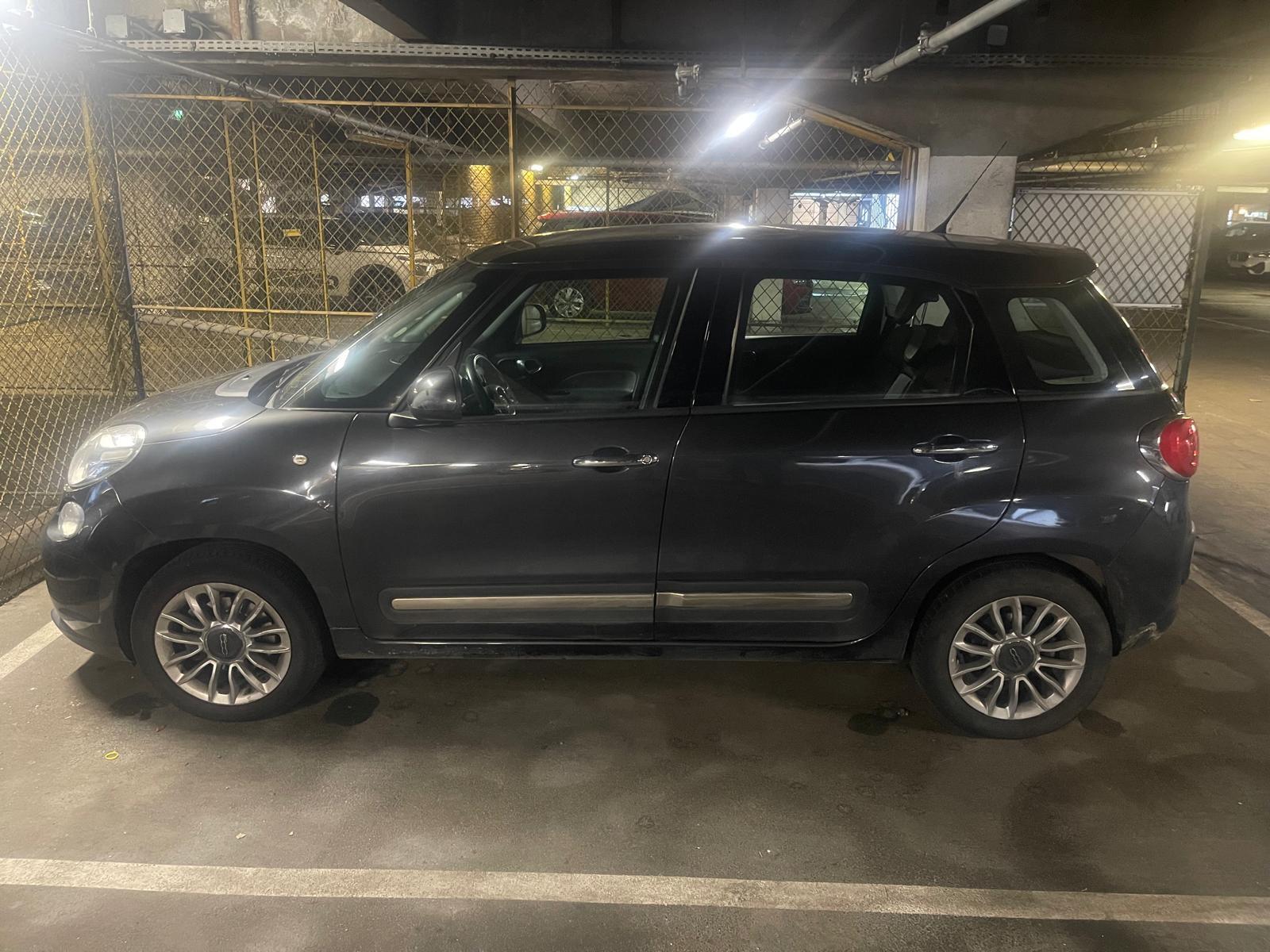 Fiat 500L miniature 2