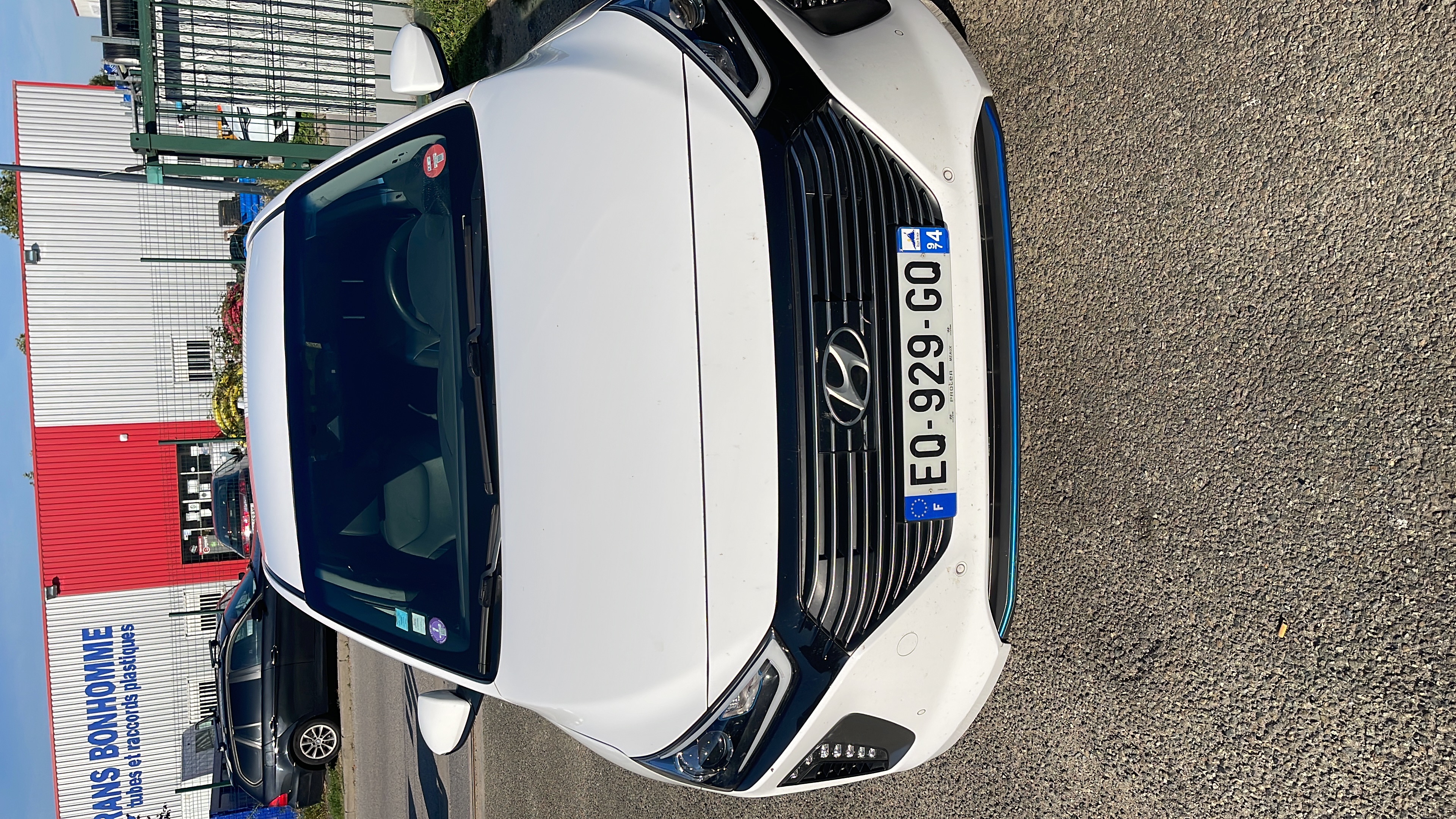 Hyundai Ioniq Hybrid miniature 2